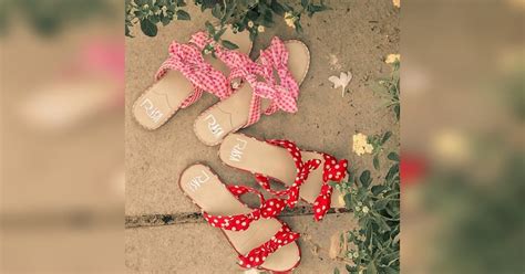 Buy Trendy Flats Under INR 999 From Rasa Online | LBB