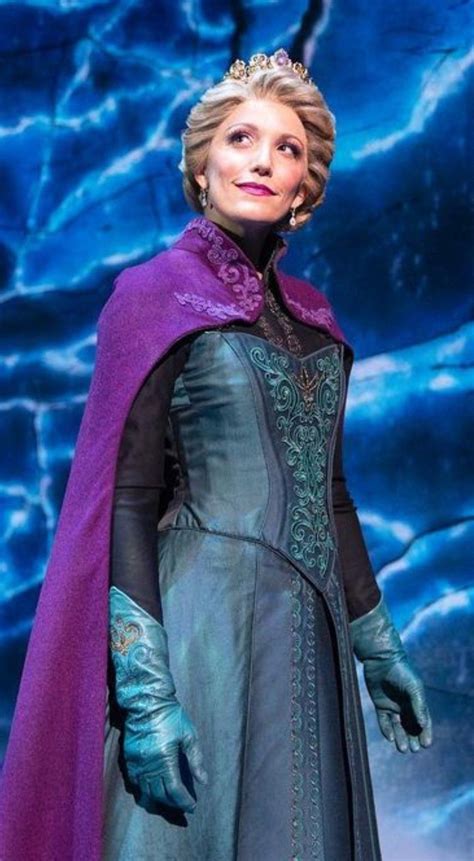 Elsa coronation in 2025 | Kostuum, Creatief