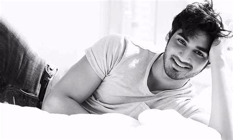 Top 9 most charming Bollywood heart-throbes of Gen-z