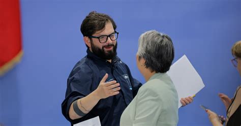 Cómo Boric preparó su último aniversario de gobierno - La Tercera