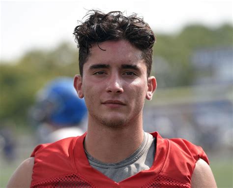 Warren-Mott wins football opener at Michigan Stadium; Lakeview turns back Royal Oak – Macomb Daily