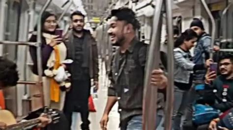 Youth’s adorable version of Atif Aslam’s ‘Bakhuda Tumhi Ho’ is a treat ...