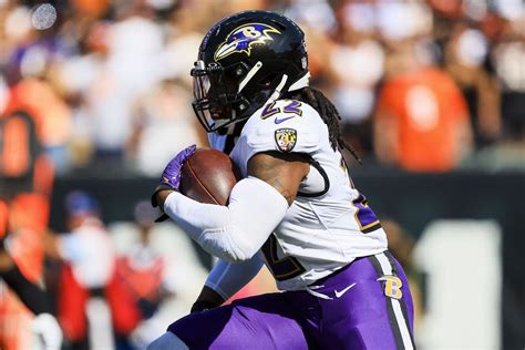 Who Should I Start? Derrick Henry or Matthew Golden