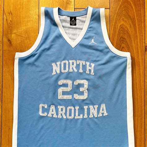 Michael JORDAN, North Carolina Tar Heels, 1984 Legacy Edition, Nike ...