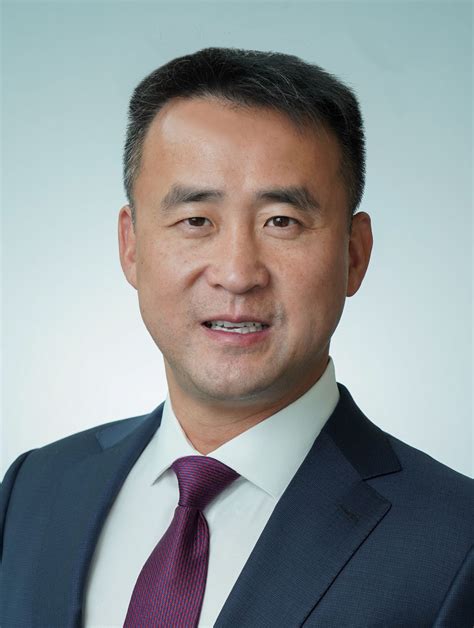 Stephen Chen's Instagram, Twitter & Facebook on IDCrawl