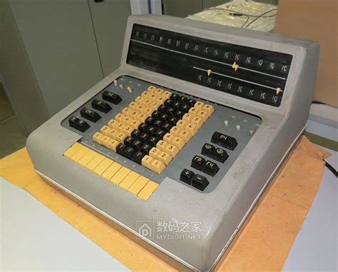 世界上最早期的那些电子计算器——经典16强 - 硬件博物馆 数码之家