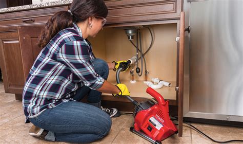 How to Use The RIDGID PowerClear™ Drain Cleaner | RIDGID Tools