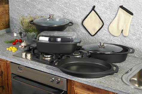 Do Your Non-Stick Vessels Need Deep Cleaning. Try This Simple Method ...