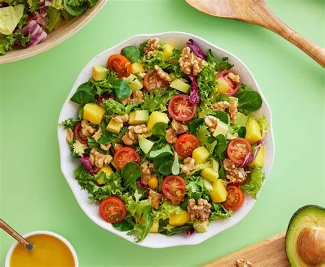 Ensalada de aguacate con aliño tropical - EROSKI | EROSKI