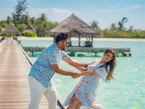 This Couple's Pre-wedding Shoot in the Maldives Is Ethereal