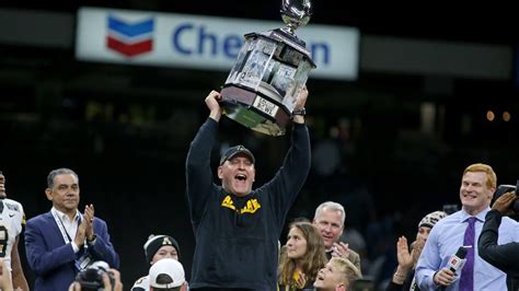 Shawn Clark dies: UCF Knights football offensive line coach dead at 50