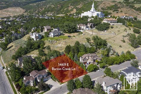 1469 E Barton Creek Ln, Bountiful UT 84010 - Mountain Luxury