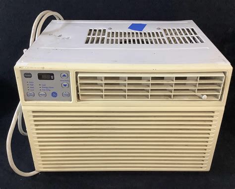 Lot - GE 8000 BTU Window Air Conditioner