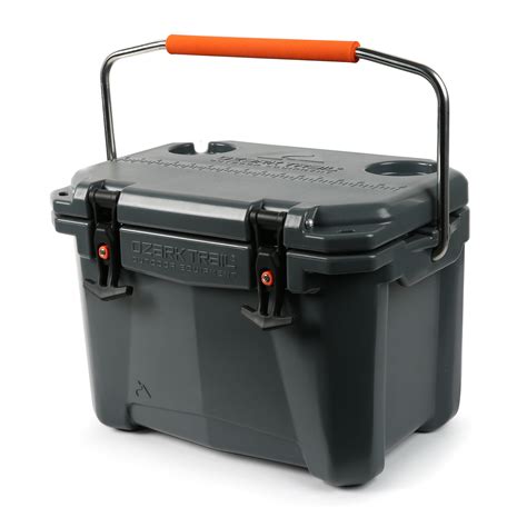Ozark Trail 16 Qt High Performance Portable Roto-Molded Cooler with ...