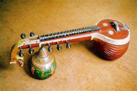 गीता उपदेश: केवल युद्ध की नीतियां ही नहीं, श्री कृष्ण ने बताई हैं ...