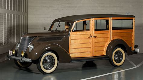 1937 Ford "Woodie" De Luxe Station Wagon | The Academy of Art University Collection | Broad ...