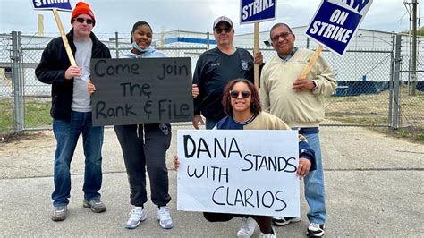 The Clarios strike and the global counteroffensive of the working class ...