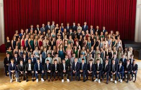 Abitur 2023 in Moers : Diese Schülerinnen und Schüler haben es geschafft