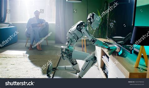 Future Home Robot 的图像结果