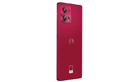Motorola Edge 30 Fusion Viva Magenta limited edition launched in India ...