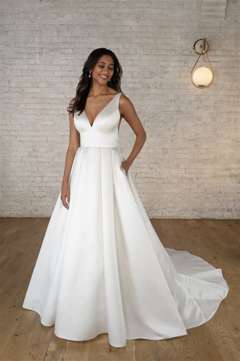 Lisbeth - 7755 - Serena Bridal