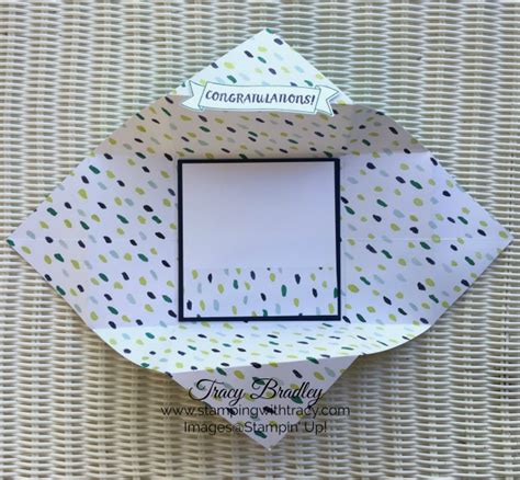 Tutorial for Double Pop Up Gate Fold Card 的图像结果