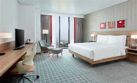 HILTON GARDEN INN MUSCAT AL KHUWAIR - Hotel Reviews, Photos, Rate ...