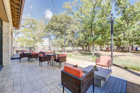 Photos of The Michael at Presidio Apartments in NW Austin