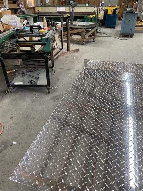 Galvanized Diamond Plate Flooring