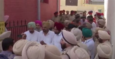 Sidhu Moose Wala's cremation: 5911 tractor-trailer to be part of late ...