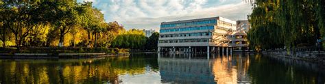 重庆大学城市科技学院 2019年招聘简章-研究生院