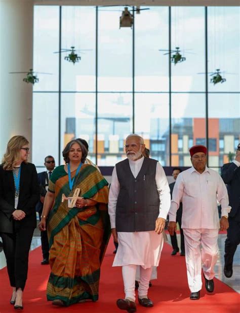 PM inaugurates new state-of-the-art Boeing India Engineering ...