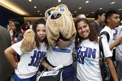 Spring 2024 Classes Begin | John Jay College of Criminal Justice