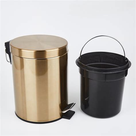 Buy Aubree Metal Pedal Waste Bin - 5L from Home Centre at just INR 999.0