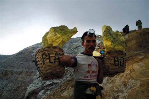 Miners of the Devil's Gold | Fountain Ink