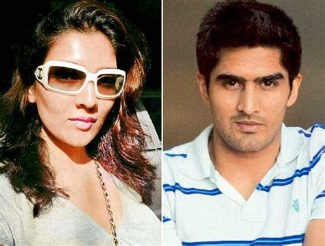 Govinda's daughter Narmada refuses to act in Manchali starring boxer ...