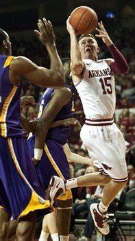 Lowdown for Tide is to slow down Razorbacks' Clarke - al.com
