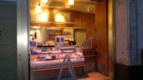 THE 10 BEST Restaurants Near Alexanderplatz, Berlin