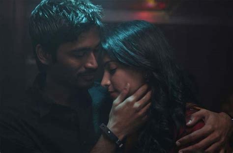 Romantic stills from the film 3
