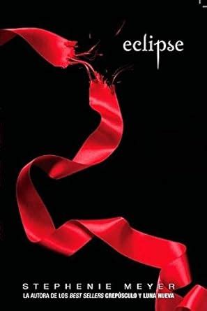 Eclipse (Twilight Saga) : Meyer, Stephenie: Amazon.in: Books