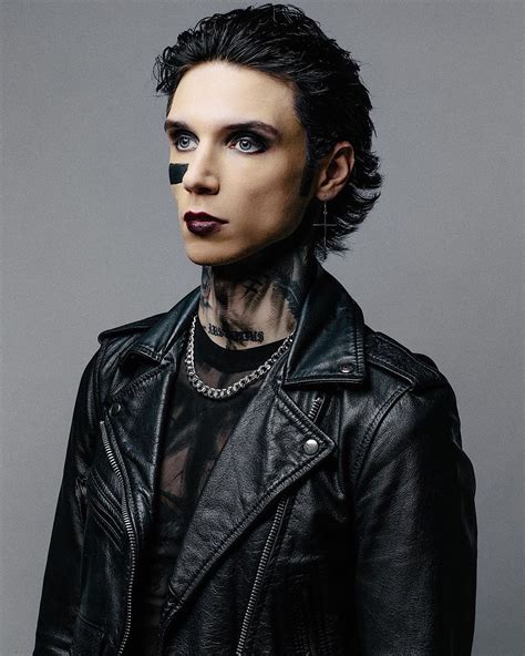 Andy Biersack (Black/Six) (with face paintings) [Black Veil Brides] Minecraft Skin