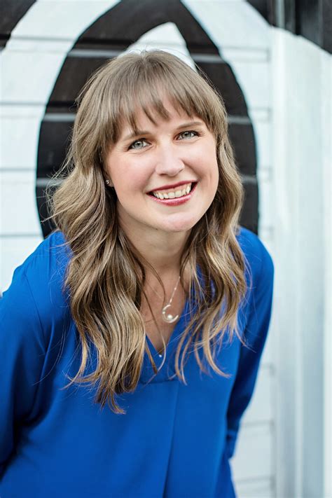 Amazon.com: The House Saphir: 9781250320957: Meyer, Marissa: Books