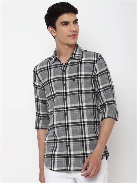 Buy AMERICAN EAGLE OUTFITTERS Men Slim Fit Tartan Checked Pure Cotton ...