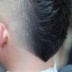 V Cut Hairstyle For Boys by New Hairstyles For The V Shaped Neckline Trendy V Cut Hairstyle For Boys