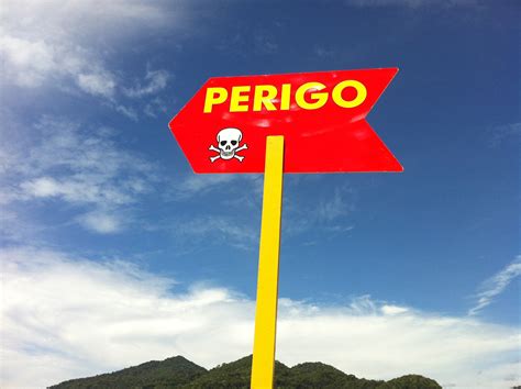 Safety Netting for Fall Protection 的图像结果