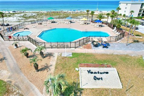 Beach Rental Amenities | Venture Out Rentals PCB