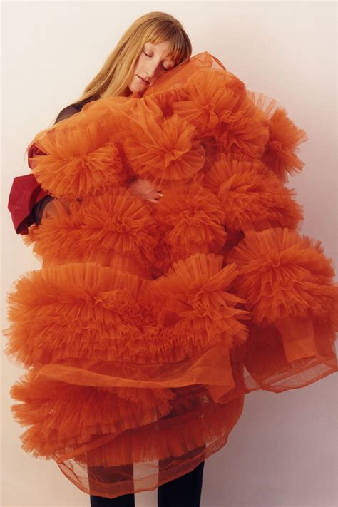 Here’s why Molly Goddard wants you to put your phone away at fashion ...