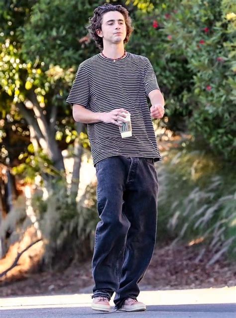 Timothée Chalamet recently in LA | Red shirt girls, Streetwear men ...