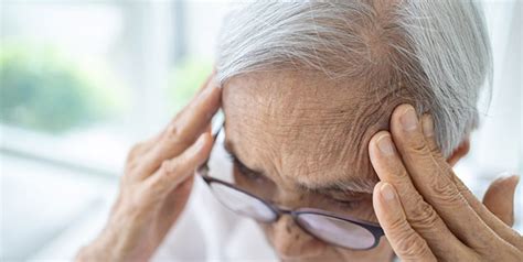 Ischemic Stroke : Symptoms Causes And Treatment By Expert In Hindi ...