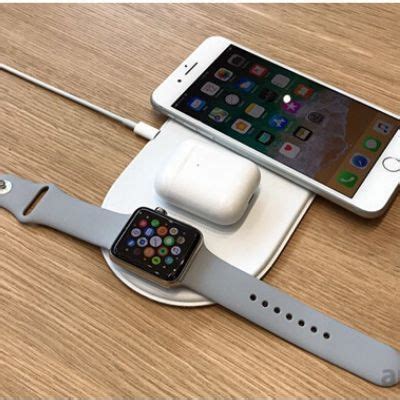 Buy Apple Airpods With Wireless Charging Case Tws Earbuds Online In ...